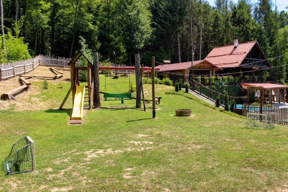 pinehillhouse-6