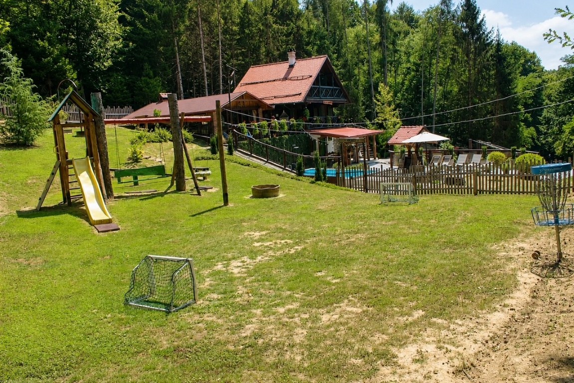 pinehillhouse-9